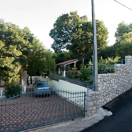 Marinko Apartment