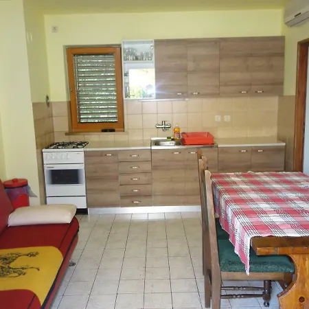 Marinko Apartment